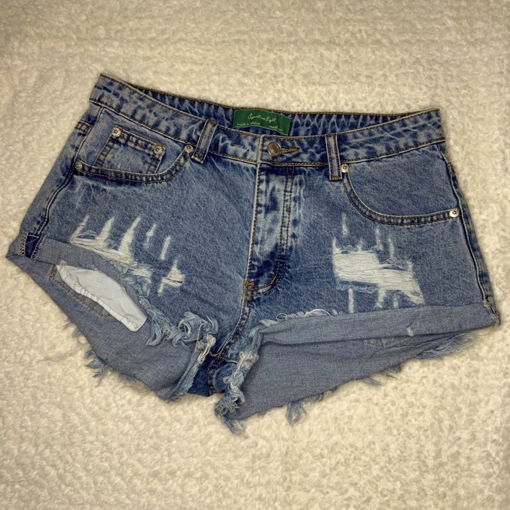 Woman’s Jean Shorts Size M